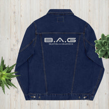 Load image into Gallery viewer, Embroidered denim jacket